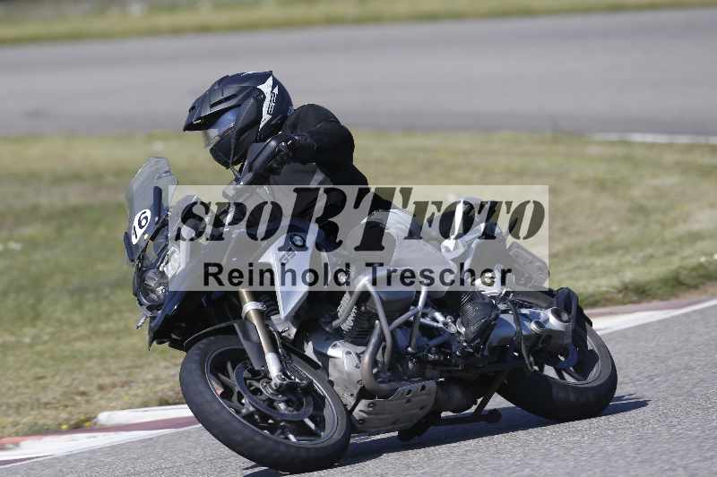 /01 02.04.2026 MAZ ADR/Gruppe gelb Gruppe gruen/16